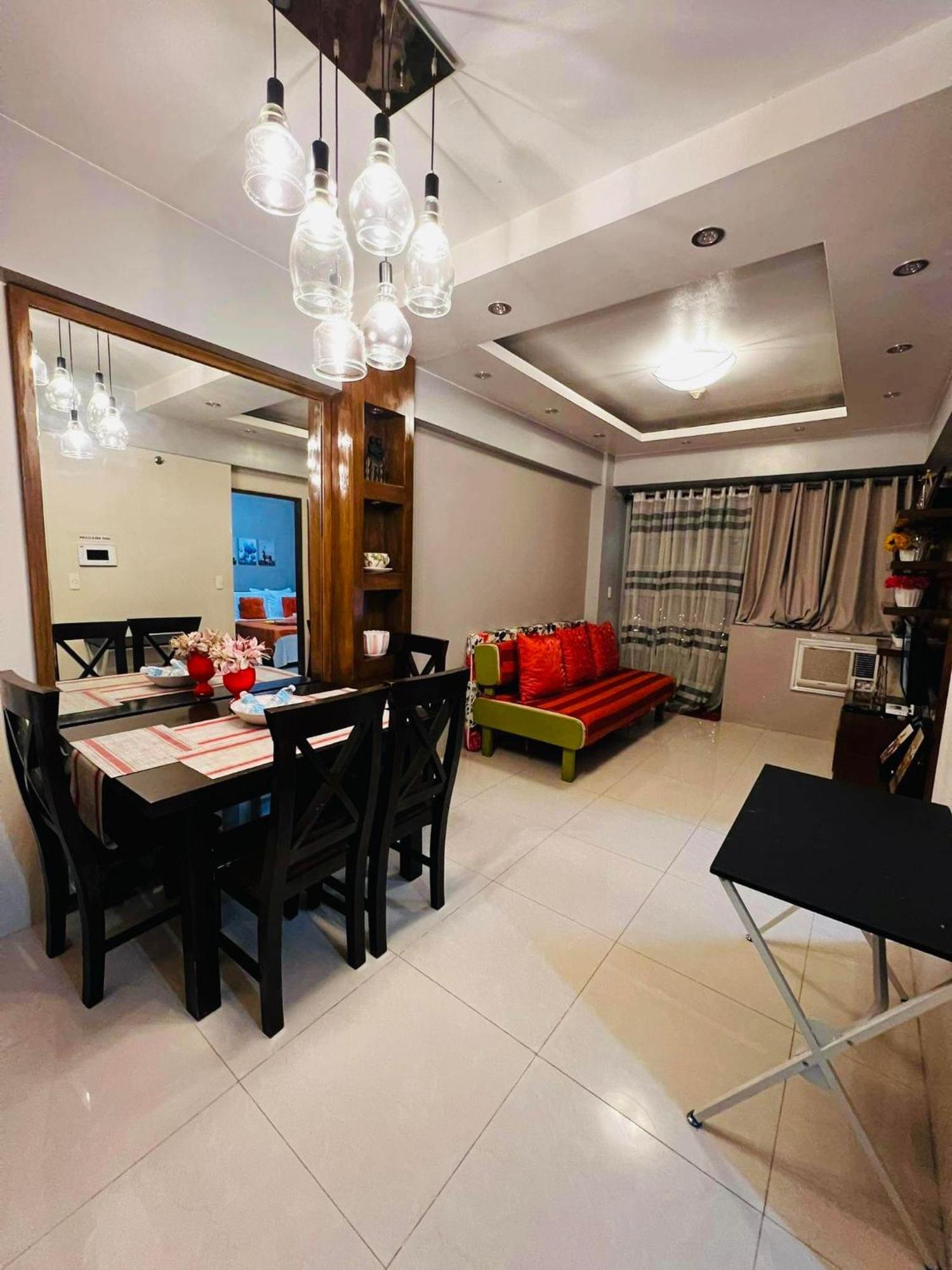 One Palm Tree Villas Condominium - Studio 10O With Balcony - Across Terminal 3 Airport Манила Екстериор снимка